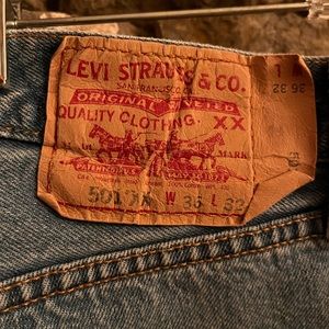 Levi 501 Vintage Button Fly 36x32